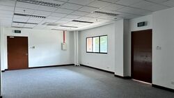 Bukit Merah Central (D3), Office #437513091
